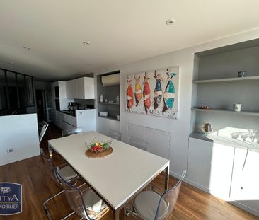 Location Appartement 3 pièces 145m² LA ROCHELLE 17000 - Photo 6