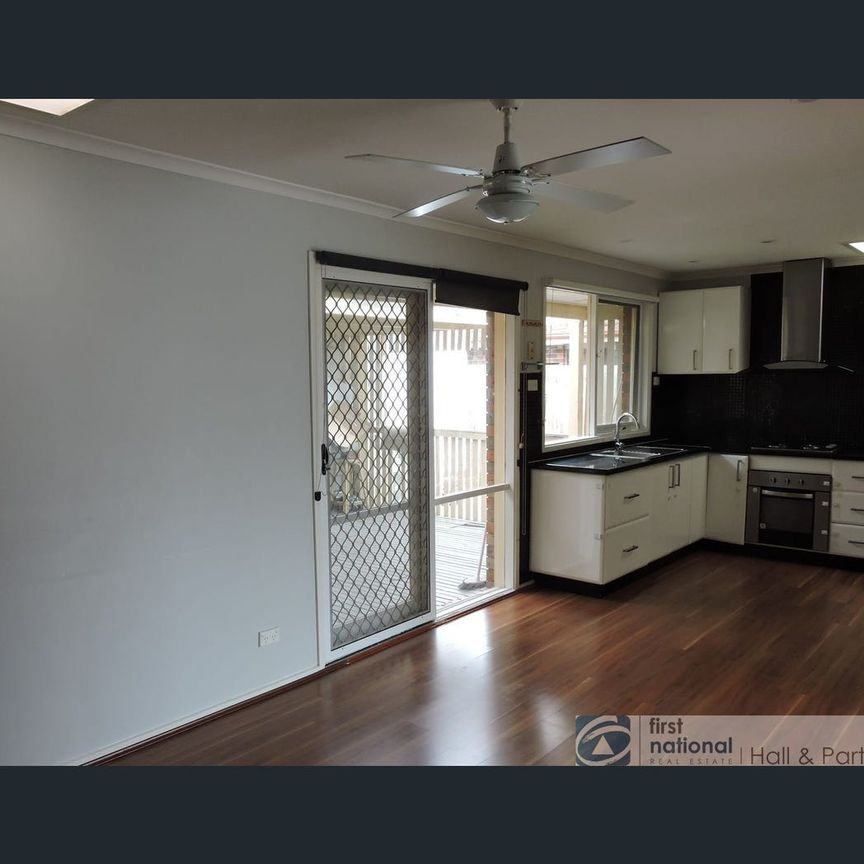 119 Gipps Crescent, Cranbourne, Vic 3977 - Photo 1