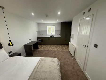 Brookfurlong, Studio, Peterborough, Cambridgeshire, PE3 - Photo 3