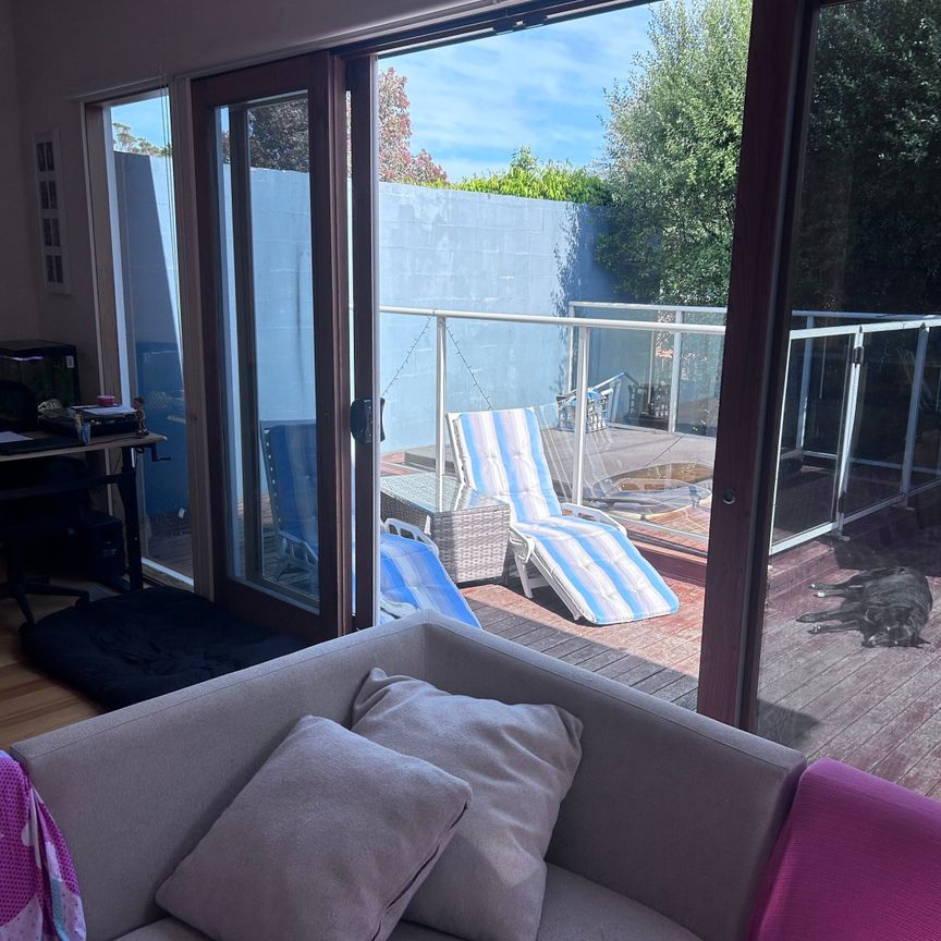 Mornington - Photo 1