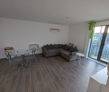 2 Bed Flat, Ordsall Lane, M5 - Photo 6