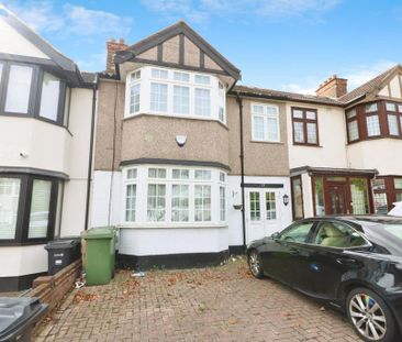 4 bedroom terraced house to rent - Photo 5