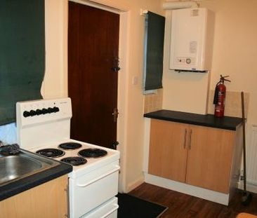 Cross Green Lane, Leeds, LS9 0DG - Photo 5