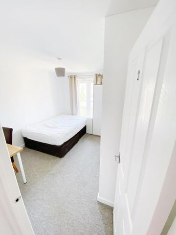 4 bedroom house to rent - Photo 5