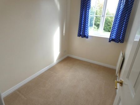 3 bedroom detached house to rent - Photo 3
