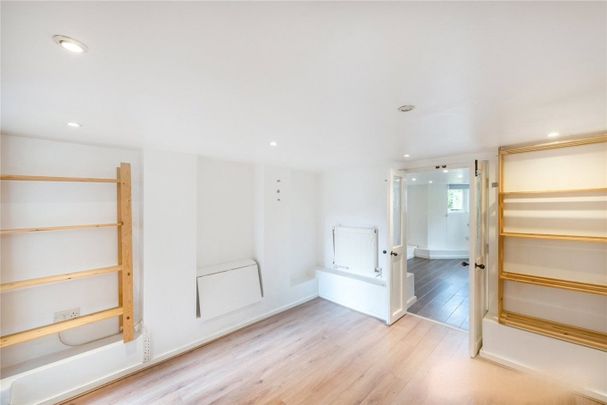 Studio Flat, Waller Road, SE14 - Photo 1