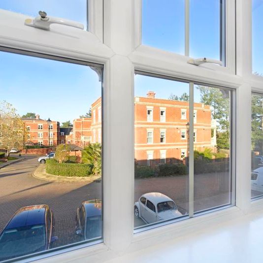 Franklin Court, Wormley, Godalming, Surrey, GU8 - Photo 1