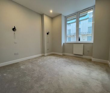 2 Bed Flat, Carlton Crescent, SO15 - Photo 3