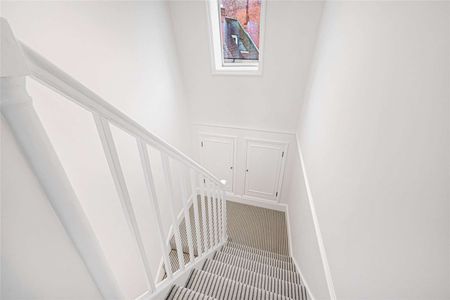 Newly refurbished three bedroom property in Belgravia - Photo 3