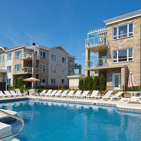 Grands condos 2 ch. Entrée ind. Idéal famille Lebourgneuf Quebec à louer - appartement / logement - Photo 3