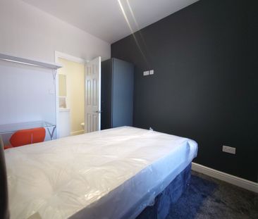 Needham Road, Liverpool. - Photo 6