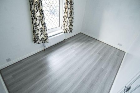 2 bedroom terraced house to rent - Photo 5