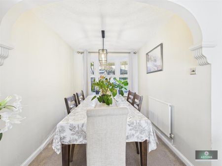 3 bedroom terraced house to rent - Photo 4