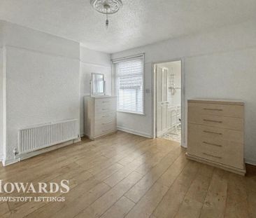 2 bedroom end of terrace house to rent - Photo 5