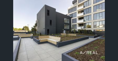Modern Comfort and Style in Prime Ivanhoe Location - Photo 3