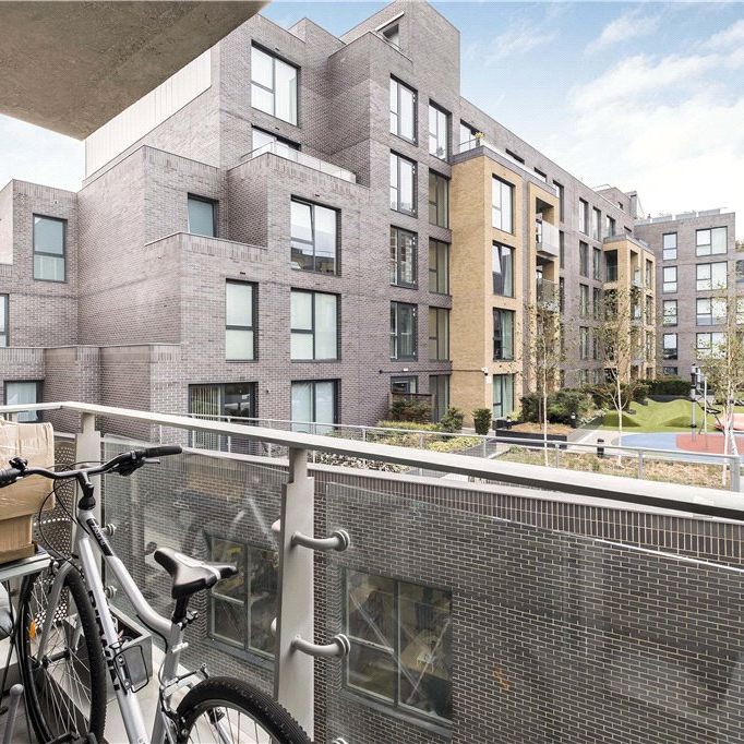 Long Lane, London, SE1 4PD - Photo 1