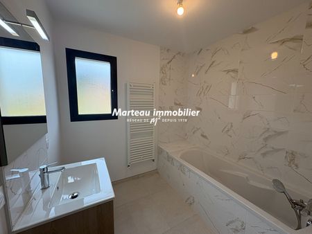 Location Maison 6 pièces 120m² - Photo 4