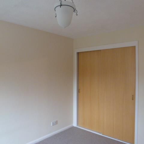 Dakin Close, Maidenbower, CRAWLEY - Photo 1