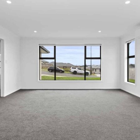 Welcome to Frontier Estate! - Photo 3