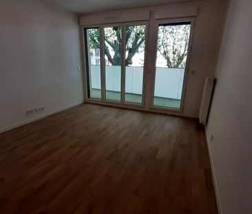 location Appartement T2 DE 43.9m² À VIROFLAY - Photo 4