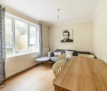4 bedroom terraced house to rent - Photo 6
