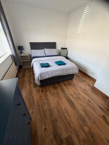 74 Gainsborough Drive, Belfast, BT15 3EL - Photo 4