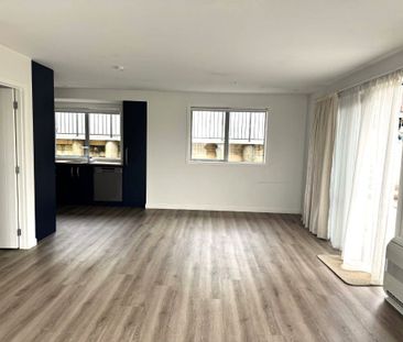 2 Bedroom Unit in Pakuranga - Photo 1