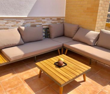 Ático de alquiler en Avenida Jardín, 17, Marina Trebol - Neptuno - Photo 5