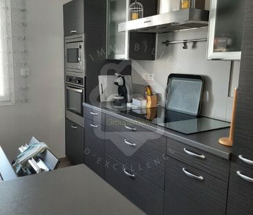 MAISON MEUBLEE type 4 à VILLENEUVE LES AVIGNON, - Photo 3