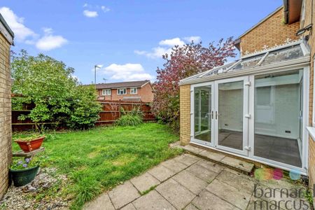 Marshalls Close - Photo 5