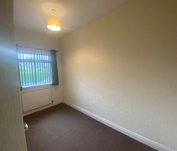 Furlong Road, Bolton Upon Dearne, S63 8HA - Photo 3