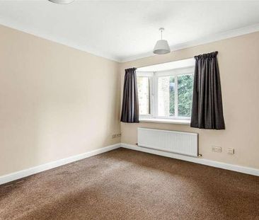 Crowhurst Mead, Godstone, RH9 - Photo 1