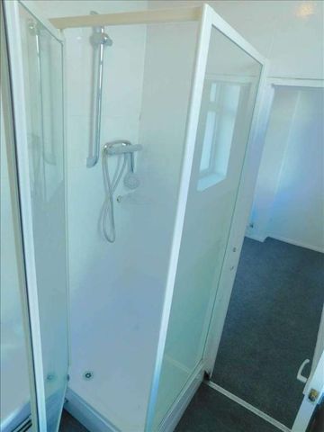 Pier Road, Gravesend, DA11 - Photo 5