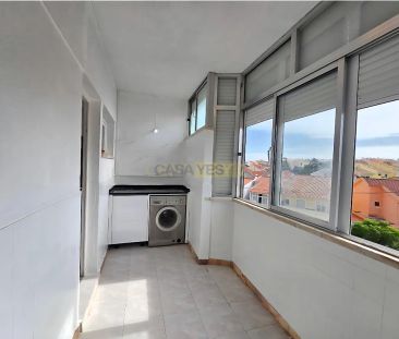 Apartment T3 in Carcavelos e Parede, Cascais - Photo 4