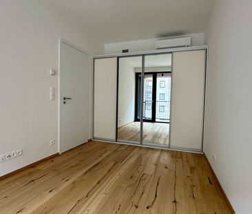 Pronájem bytu 2+kk • 47 m² bez realitkySokolovská, Praha - Karlín - Photo 1
