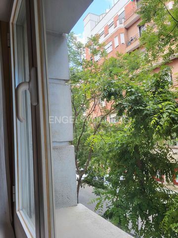 Piso de alquiler en Blasco de Garay, Vallehermoso - Photo 4