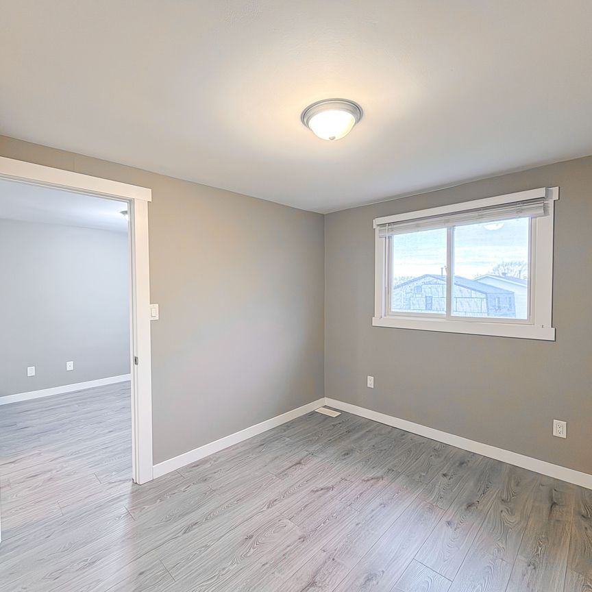 For Lease - 225 Kinmount Crescent Unit# Upper, Oshawa, Ontario - Photo 1