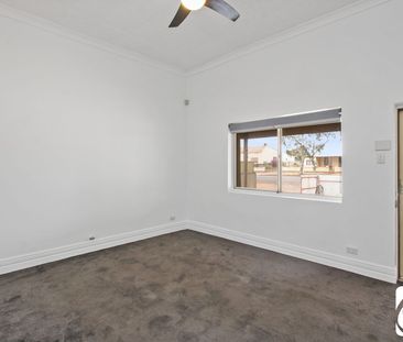 165 Gaffney Street - Photo 3