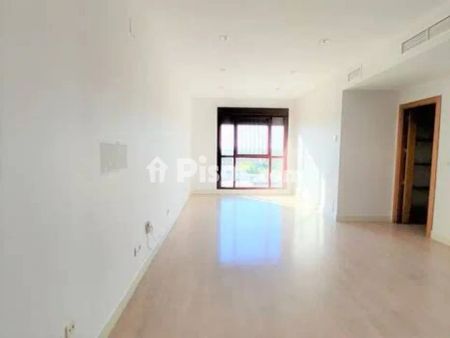Piso en alquiler en Elcano-Los Bermejales - Photo 2