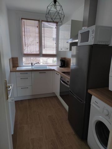 Location Appartement 2 pièces 36m² ORLEANS 45000 - Photo 5