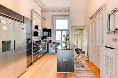 Brunswick Square, Hove, BN3 - Photo 2