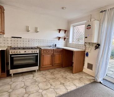 2 bedroom terraced house to rent - Photo 1