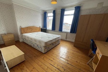 8 Stranmillis Street, Belfast, BT9 5FE - Photo 5