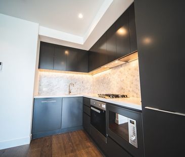 Art Series RESIDENCES [THE CHEN]-2 bedroom 1 bathroom with on site ... - Photo 3