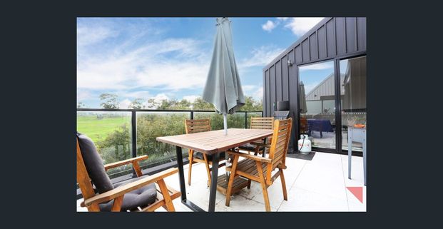 Modern Living with Park Views - Photo 1