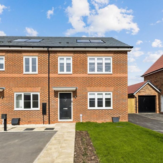 3 bedroom end of terrace house to rent - Photo 1