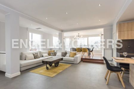 Ático de alquiler en Plaza San Juan de la Cruz, Ríos Rosas - Nuevos Ministerios - Photo 5