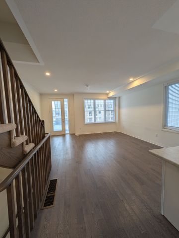 For Lease - 19 Clarington Boulevard, Clarington, Ontario - Photo 2