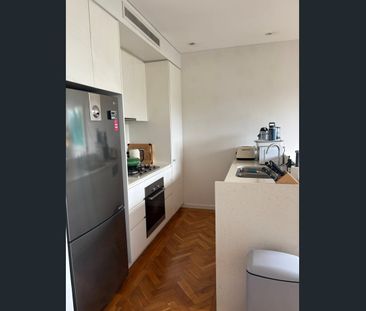 Two-Bedroom Apartment with Building Rooftop Terrace | Cammeray - Photo 5