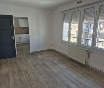 Location Appartement 4 pièces 68m² BOULOGNE SUR MER 62200 - Photo 6